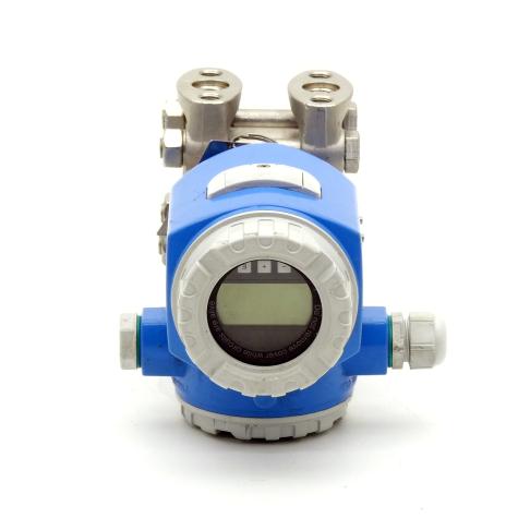 Differential pressure transmitter  Used