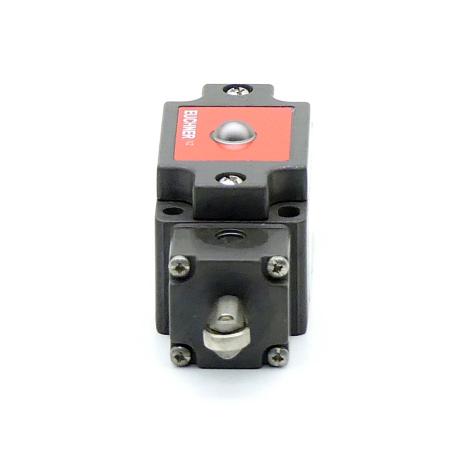 Sicherheitsschalter NZ1RS-511L060-M Neu OVP