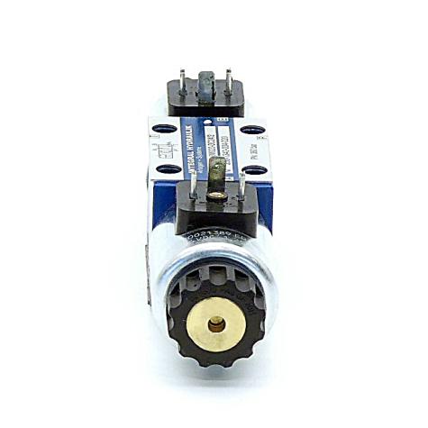 4/2 Directional control valve W4A-6M020-DC24/2 New