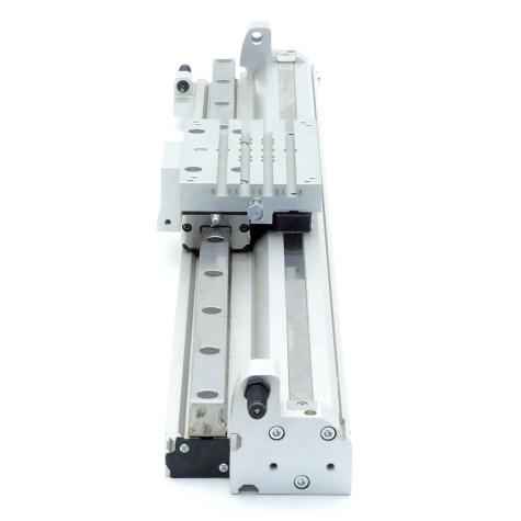 Pneumatic slide RTC-DA-040-0700-HD-MBM41S00BLPPA3FHHH Used