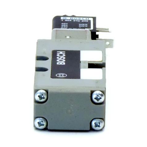 Control valve with magnet  Used