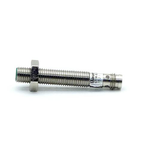 Inductive proximity switch  