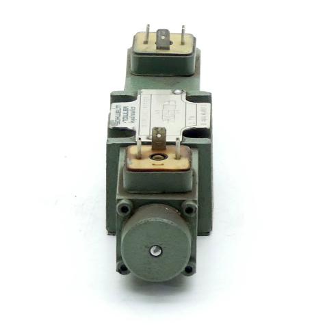4/3 way valve  Used