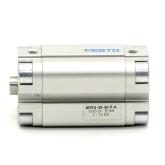 Pneumatic cylinder 156519 Used