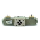 4/3 way valve  Used