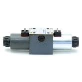 Magnetisches 4/2 Wegeventil 4WE 10 D31/OFCG24N9Z4  Gebraucht