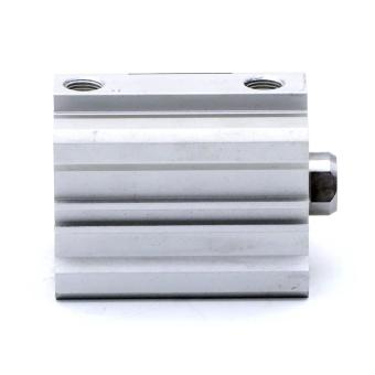 Compact Cylinder 32 x 30  