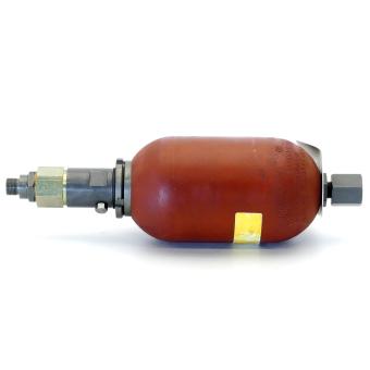 Bladder accumulator 
