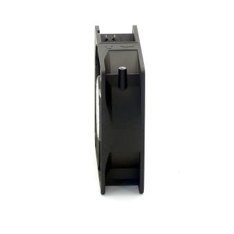 Axial fan 
