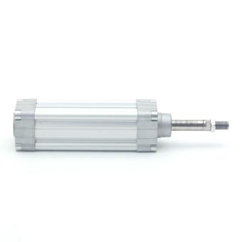 Pneumatic cylinder 