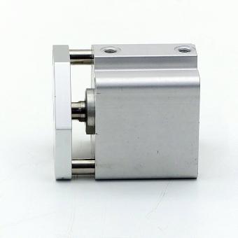 Zylinder 0 822 010 776 