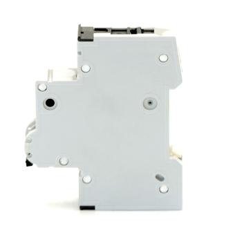 Miniature circuit breaker 