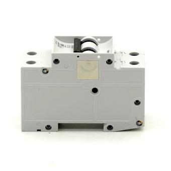 5 x Circuit breaker 