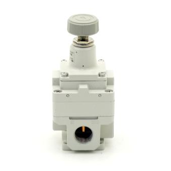 Precision regulator 