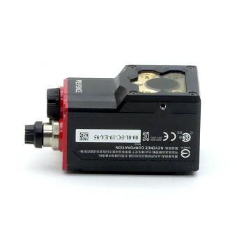 Auto focus code reader 