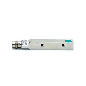 Inductive proximity switch IFFM 08P1595/O1S35L 