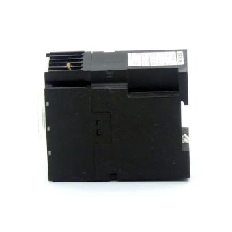 Time relay 
