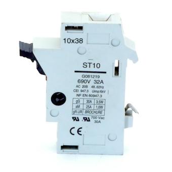 fuse holder ST10 Used