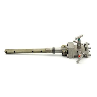 Flow measuring device 