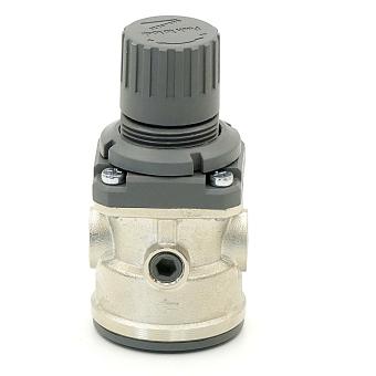 Pressure regulators 
