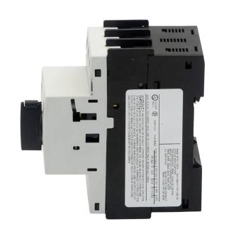 Circuit breaker 