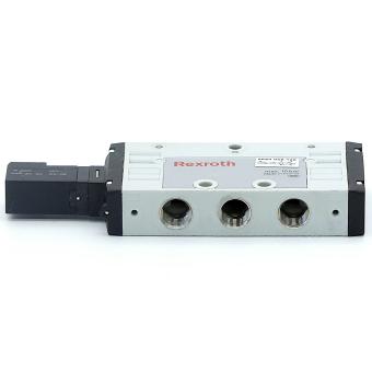 5/2 Directional control valve 0820 058 126 Used