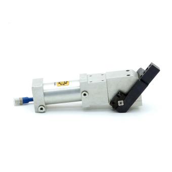 Pneumatic Clamp 60° 