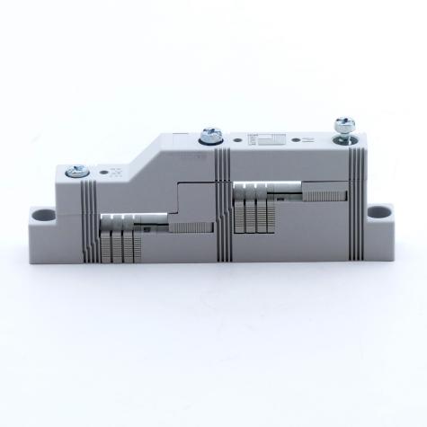4 Stück (1 VPE) Sammelschinenhalter  Neu OVP