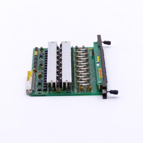 Output Card A24/2- 1070044305-117 Used