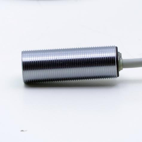 Sensor Induktiv NEB12-18GM50-E2-3M-Y Neu OVP