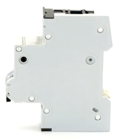 circuit breaker  
