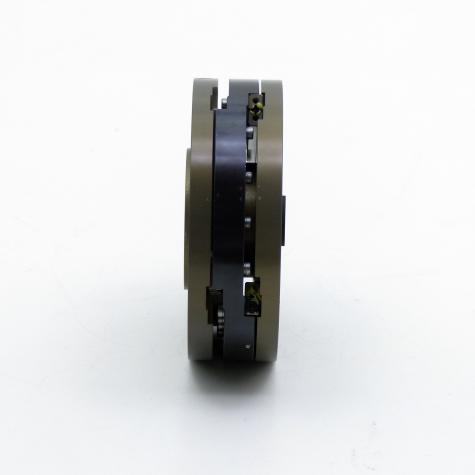 Force-free compensating Element  