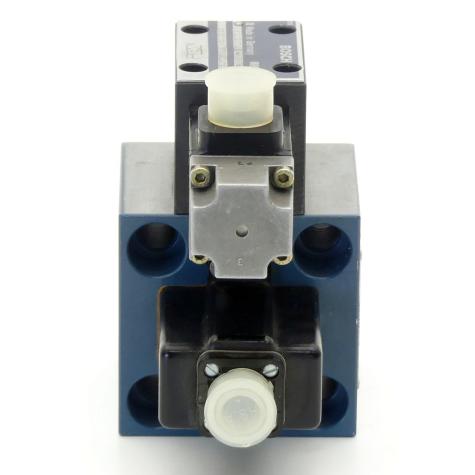 2-Wege-Einbauventil + 4/2-Wegeventil 081WV06P1N171WS024/00A0 Neu OVP