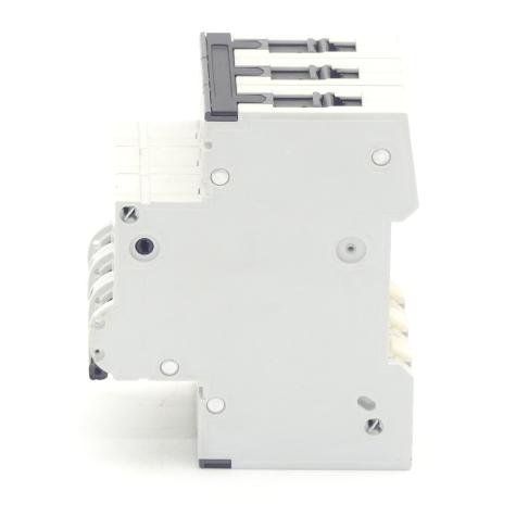 Circuit breaker  