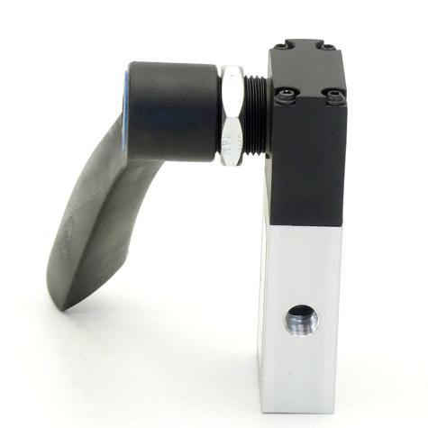 Hand lever valve 4165861 New FS