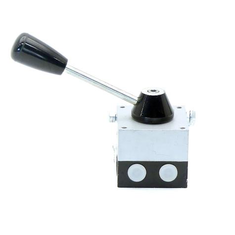 4/3 Way valve  Used