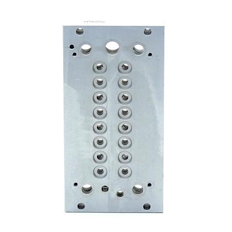 Multi-pin plug 152427 Used