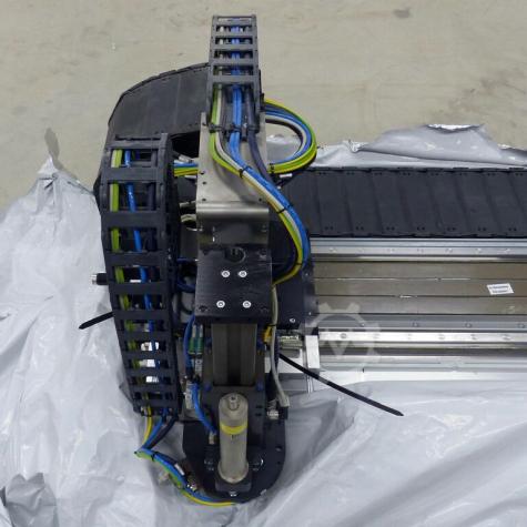 Linear motor axis with guide carrier  New FS