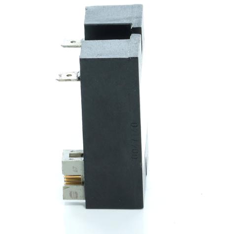 Semiconductor relay  Used