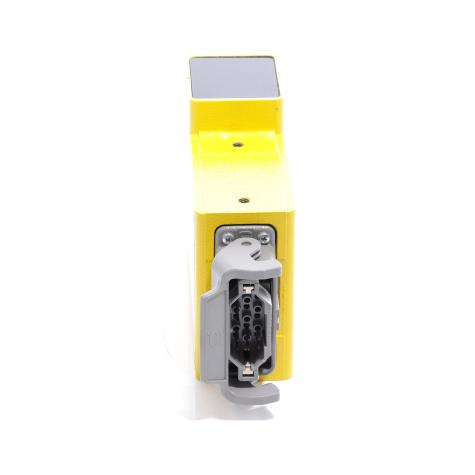 Single light beam safety device WEU 26/2-134 Used