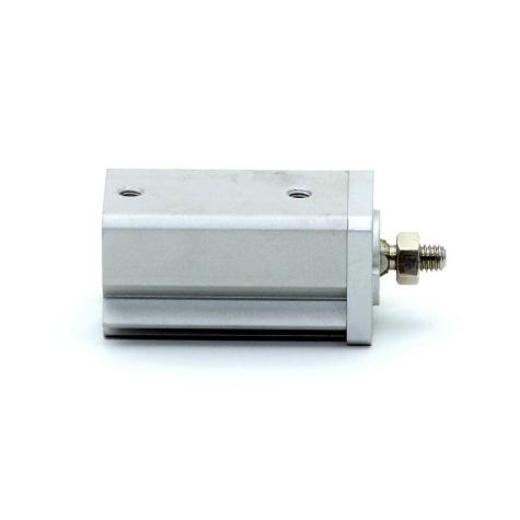Kompaktzylinder CDQ2KB16-20DM Neu