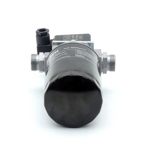 Oil filter with control element  New