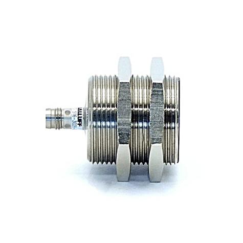 Inductive standard sensor BES 516-326-G-E5-Y-S49 New