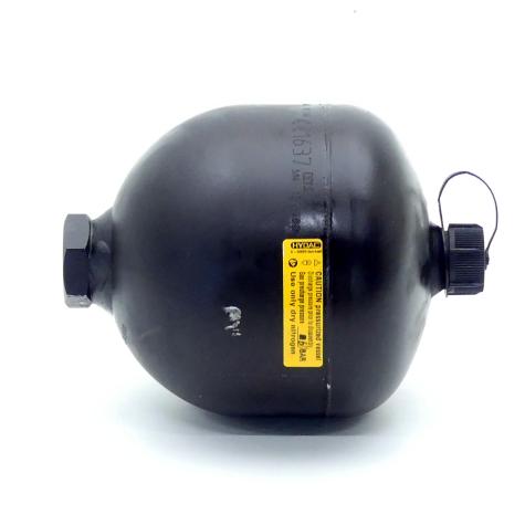 Pressure accumulator  Used