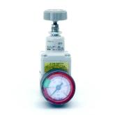 Precision pressure regulator  