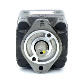 Gear pump QT32-016R Used