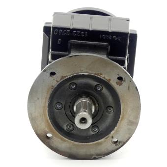 Helical gearbox 