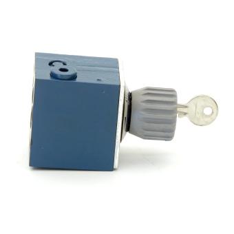 Flow control valvel 0 811 332 106 
