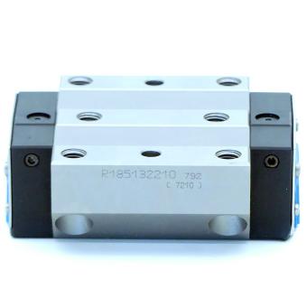 roller carriage R185132210 