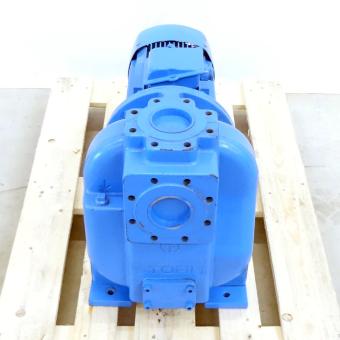 Self-priming centrifugal pump 